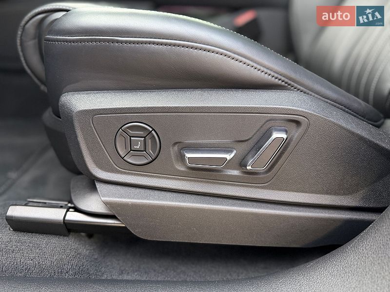 Внедорожник / Кроссовер Audi e-tron 2022 в Львове