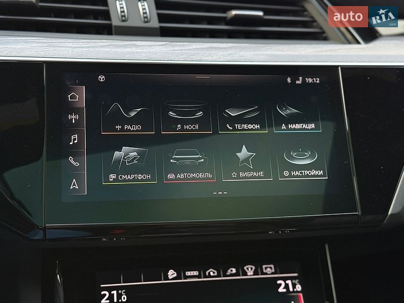 Внедорожник / Кроссовер Audi e-tron 2022 в Львове