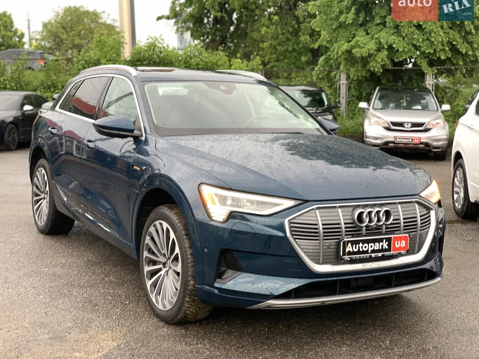 2019 Audi e-tron - мініатюра 3