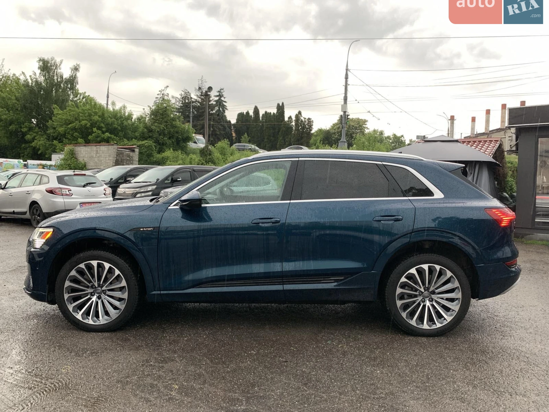 2019 Audi e-tron - мініатюра 8
