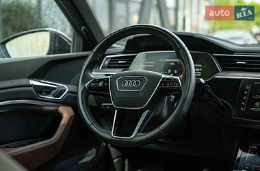 Внедорожник / Кроссовер Audi e-tron 2022 в Черновцах