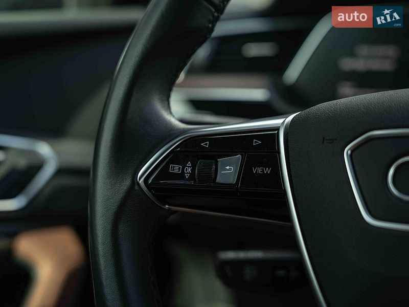 Внедорожник / Кроссовер Audi e-tron 2022 в Черновцах