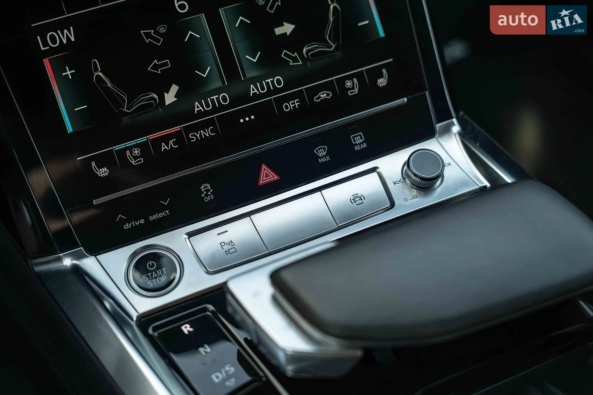 2022 Audi e-tron - мініатюра 35