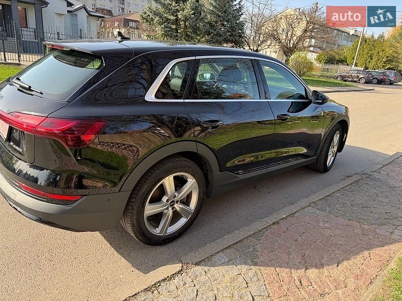 Внедорожник / Кроссовер Audi e-tron 2021 в Львове фото 9 Внедорожник / Кроссовер Audi e-tron 2021 в Львове