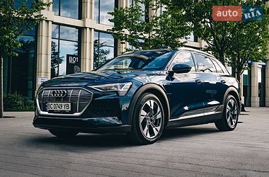 Позашляховик / Кросовер Audi e-tron 2020 в Львові