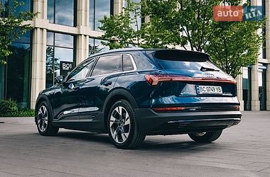 Позашляховик / Кросовер Audi e-tron 2020 в Львові