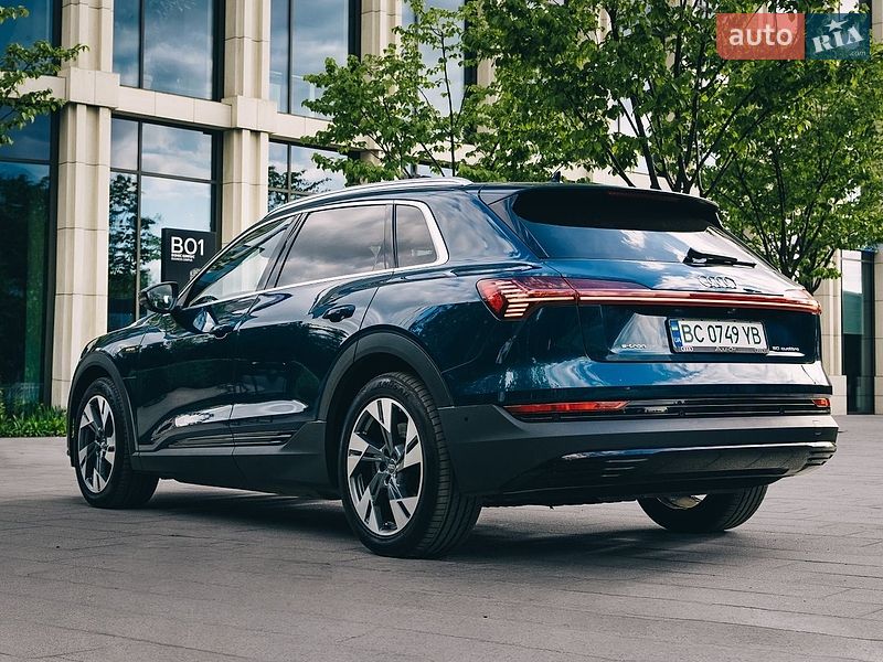 Позашляховик / Кросовер Audi e-tron 2020 в Львові