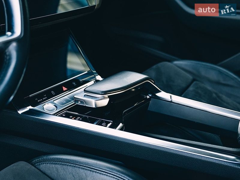 Позашляховик / Кросовер Audi e-tron 2020 в Львові