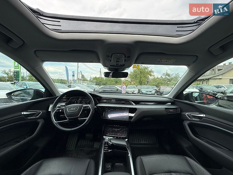 Внедорожник / Кроссовер Audi e-tron 2019 в Стрые