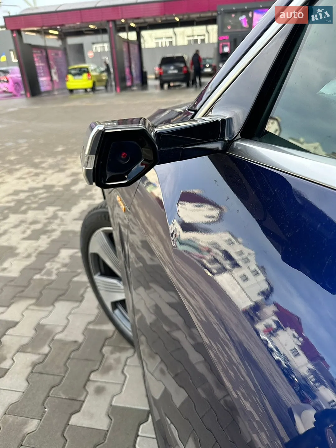 2020 Audi e-tron - мініатюра 21