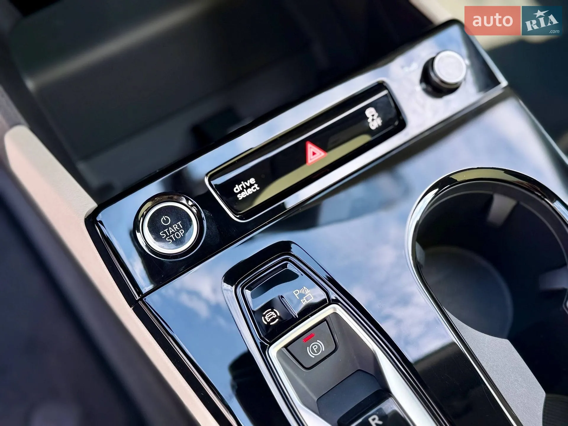 2025 Audi A6 - мініатюра 34