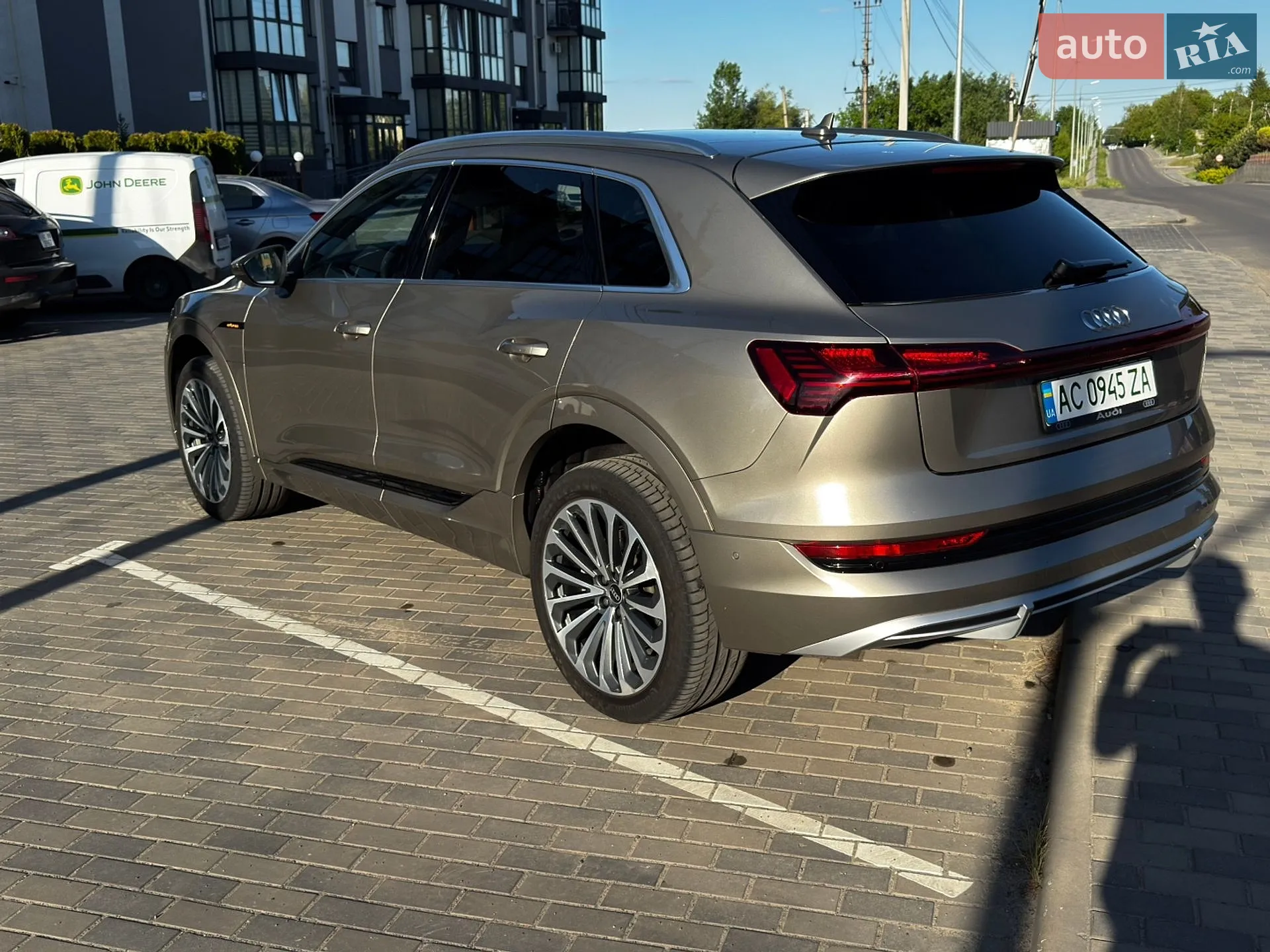 2021 Audi e-tron - мініатюра 4