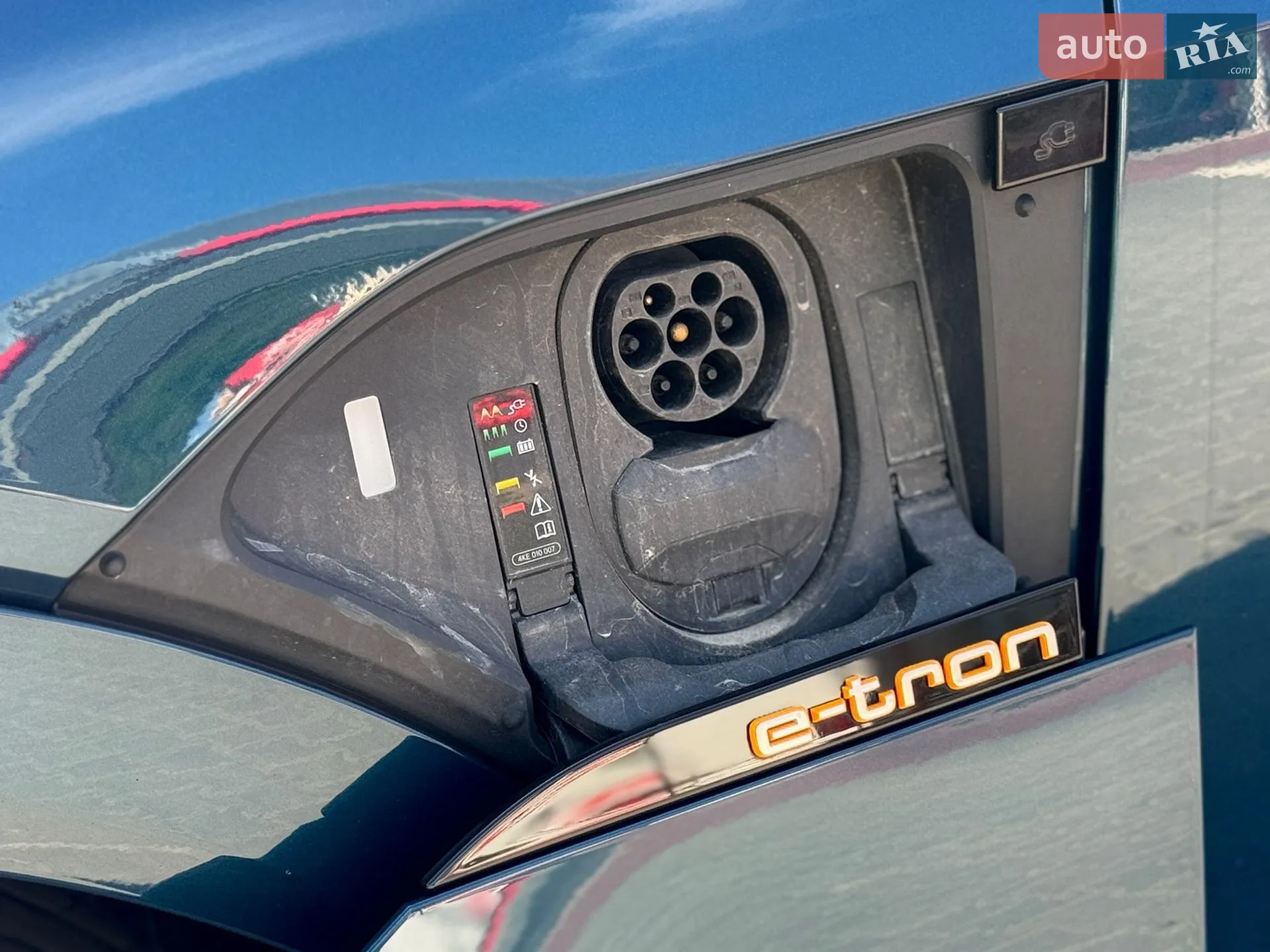 2018 Audi e-tron - мініатюра 23