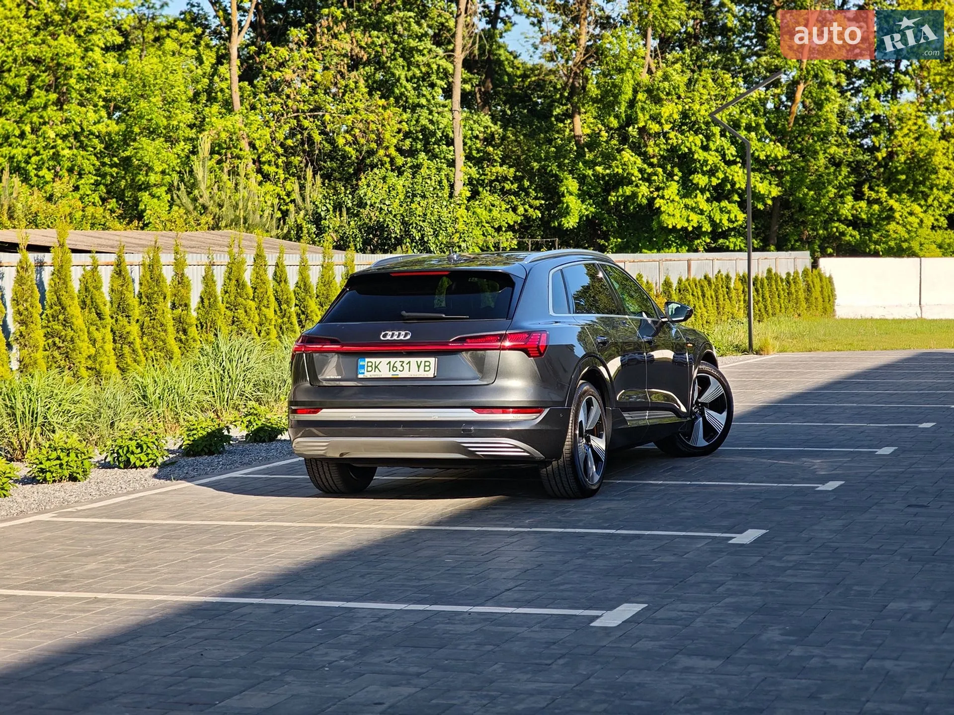 2019 Audi e-tron - мініатюра 6