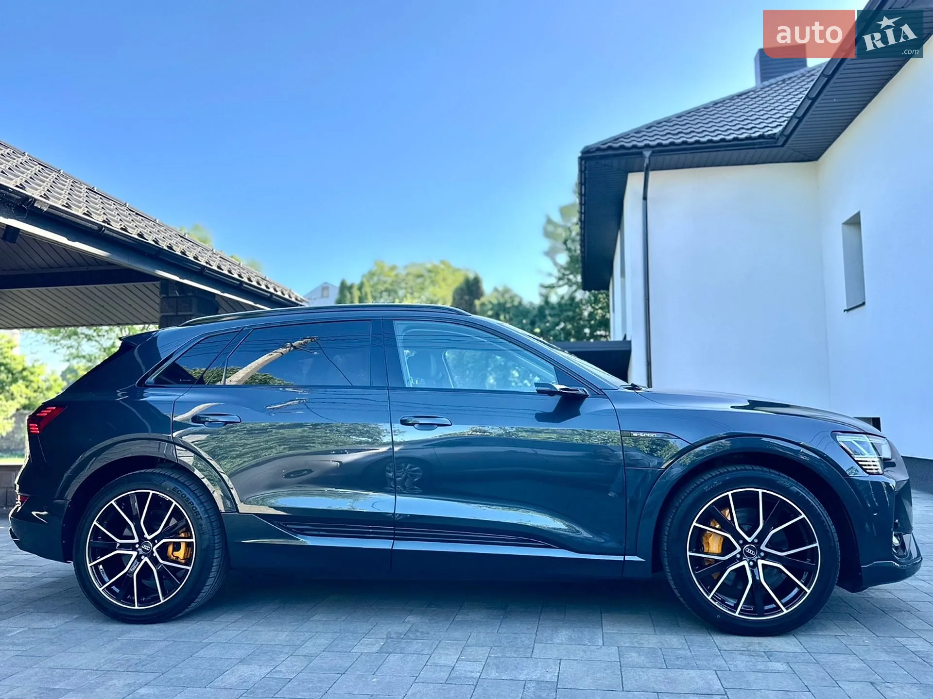 2020 Audi e-tron - мініатюра 4