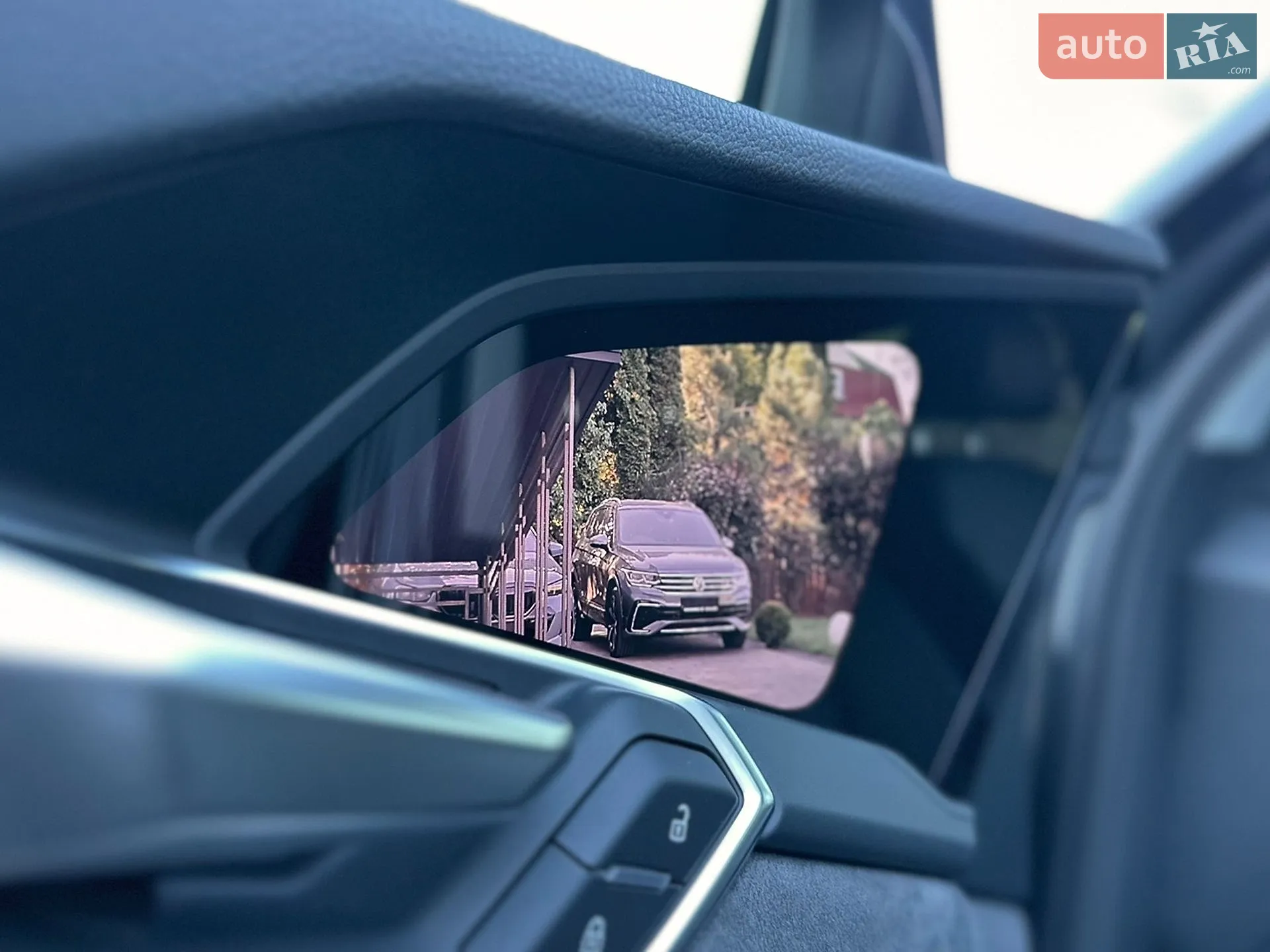2020 Audi e-tron - мініатюра 47