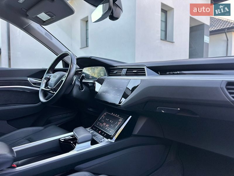 Внедорожник / Кроссовер Audi e-tron 2020 в Луцке