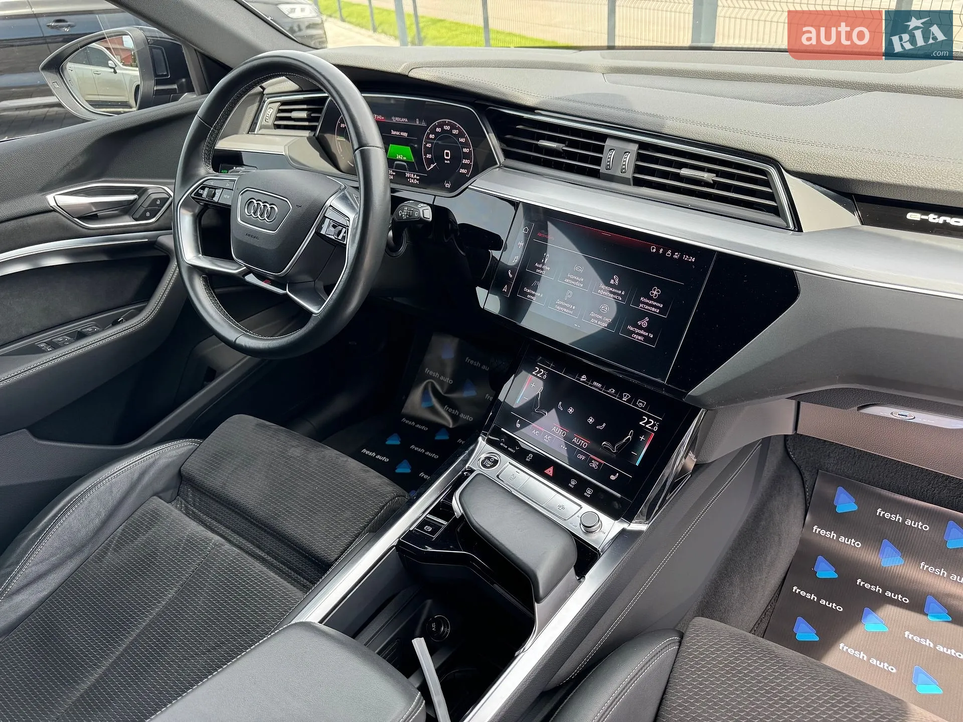 2021 Audi e-tron - мініатюра 41