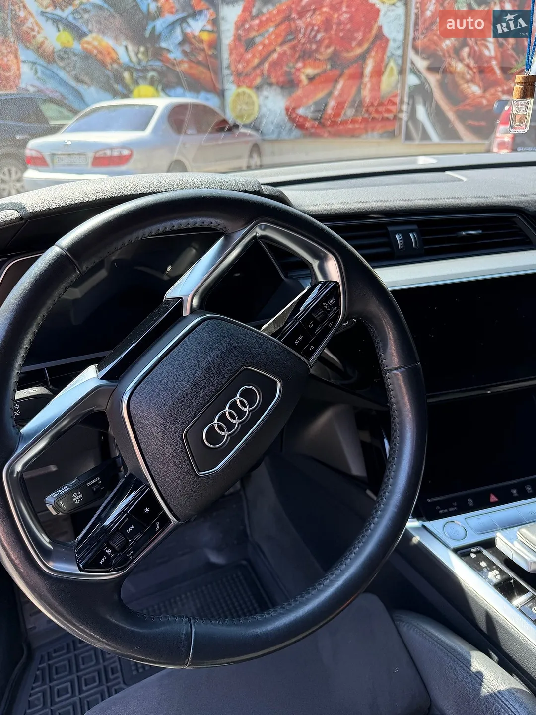 2019 Audi e-tron - мініатюра 27