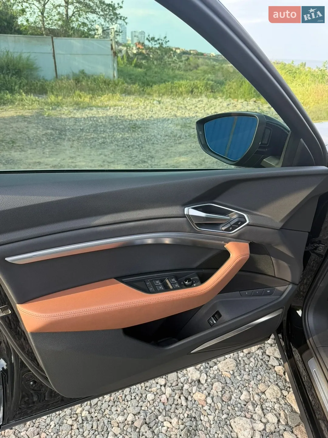 2019 Audi e-tron - мініатюра 12
