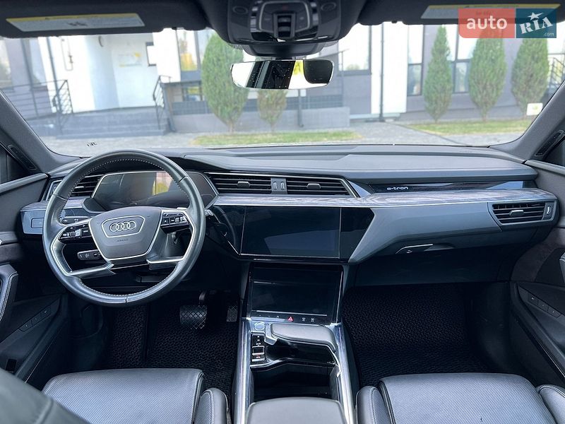 Внедорожник / Кроссовер Audi e-tron 2019 в Луцке