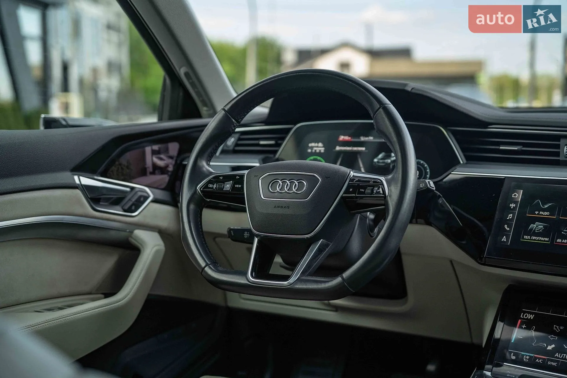 2019 Audi e-tron - мініатюра 31
