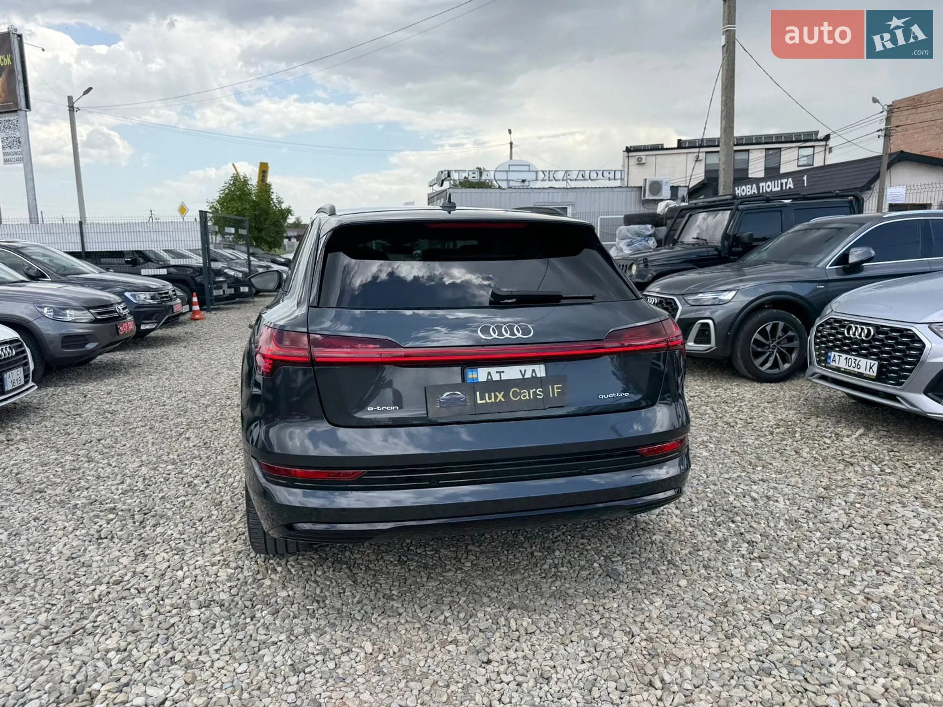 2020 Audi e-tron - мініатюра 14