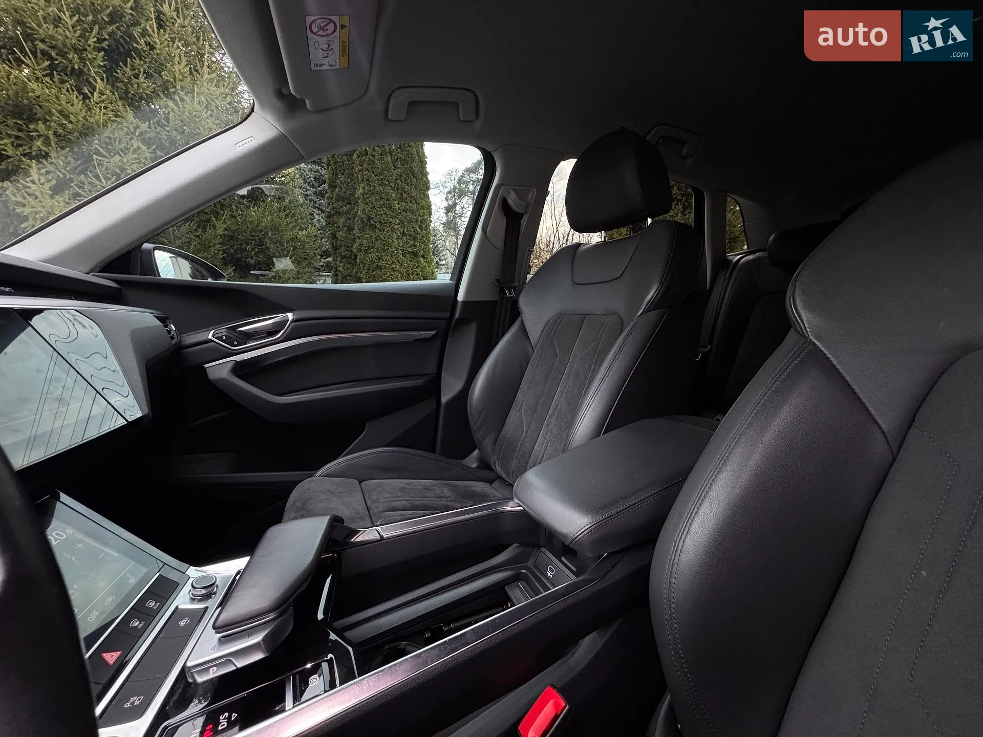 2022 Audi e-tron - мініатюра 18
