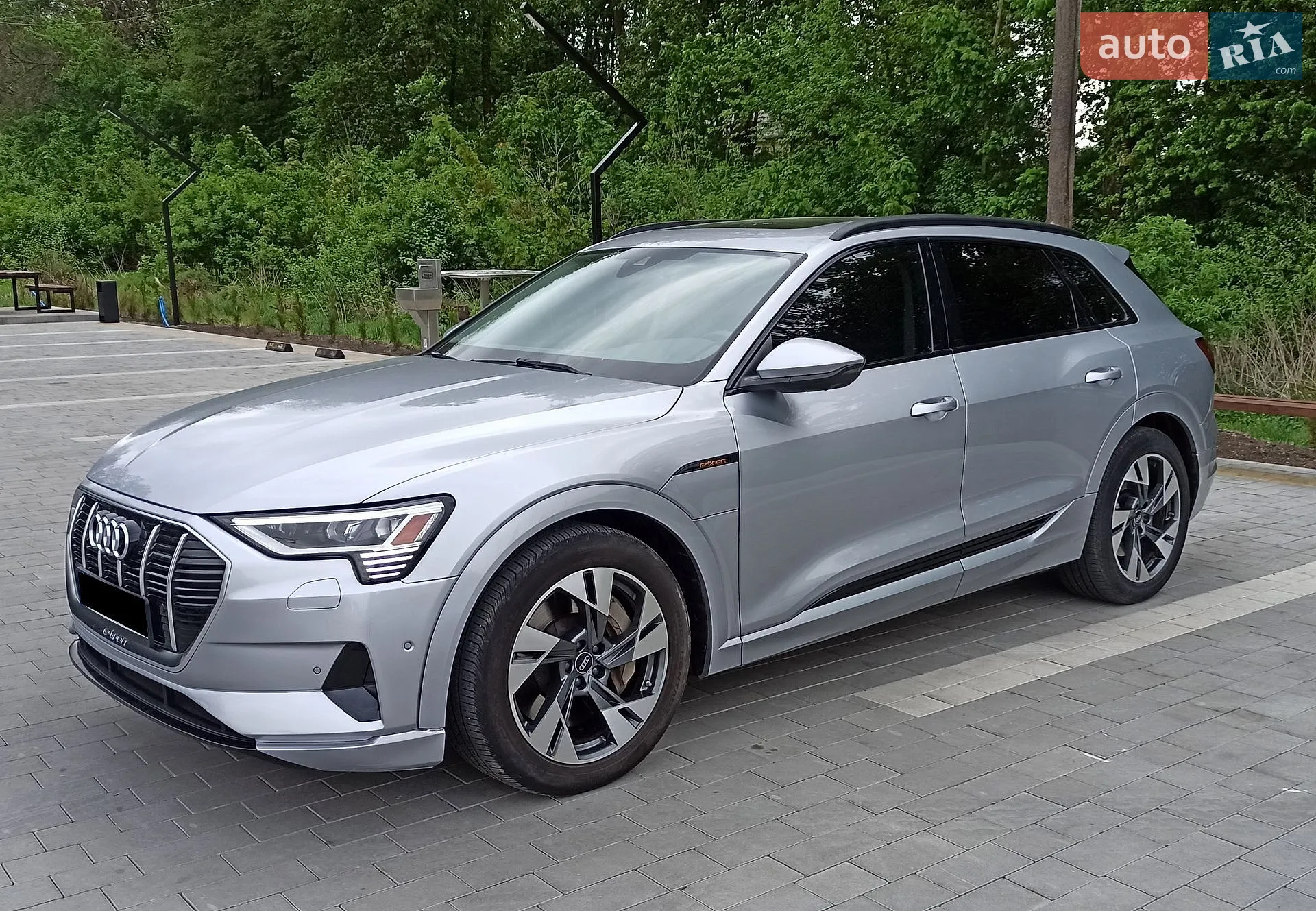 2022 Audi e-tron - мініатюра 3