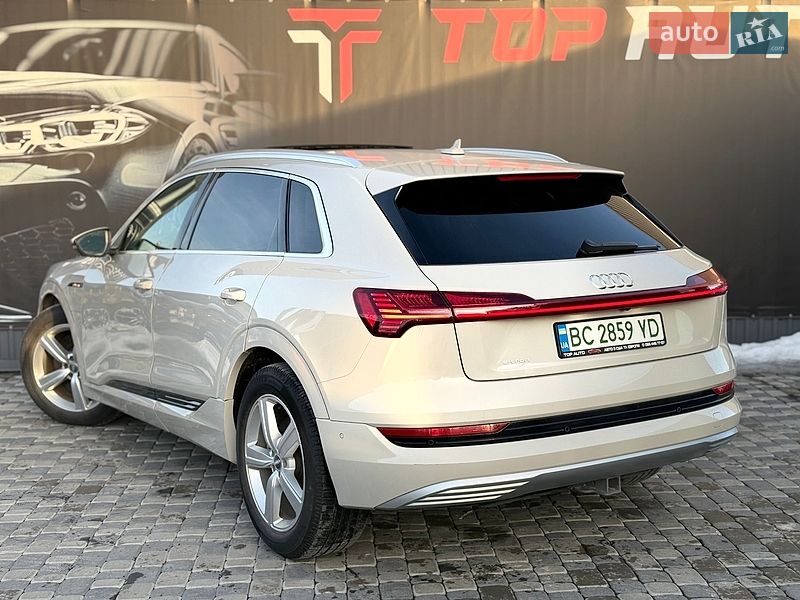 Внедорожник / Кроссовер Audi e-tron 2019 в Львове