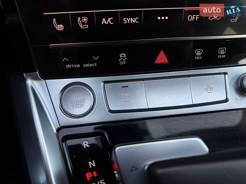 Внедорожник / Кроссовер Audi e-tron 2019 в Львове