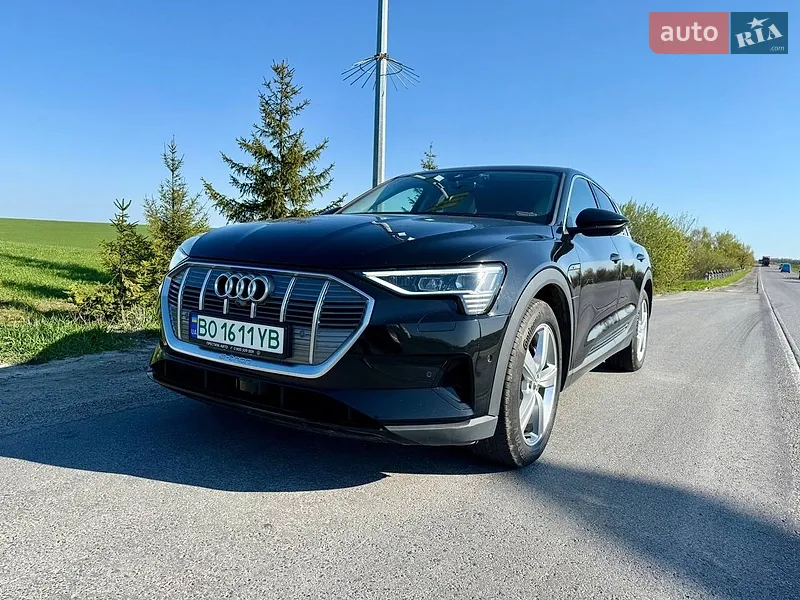 Audi e-tron 2019