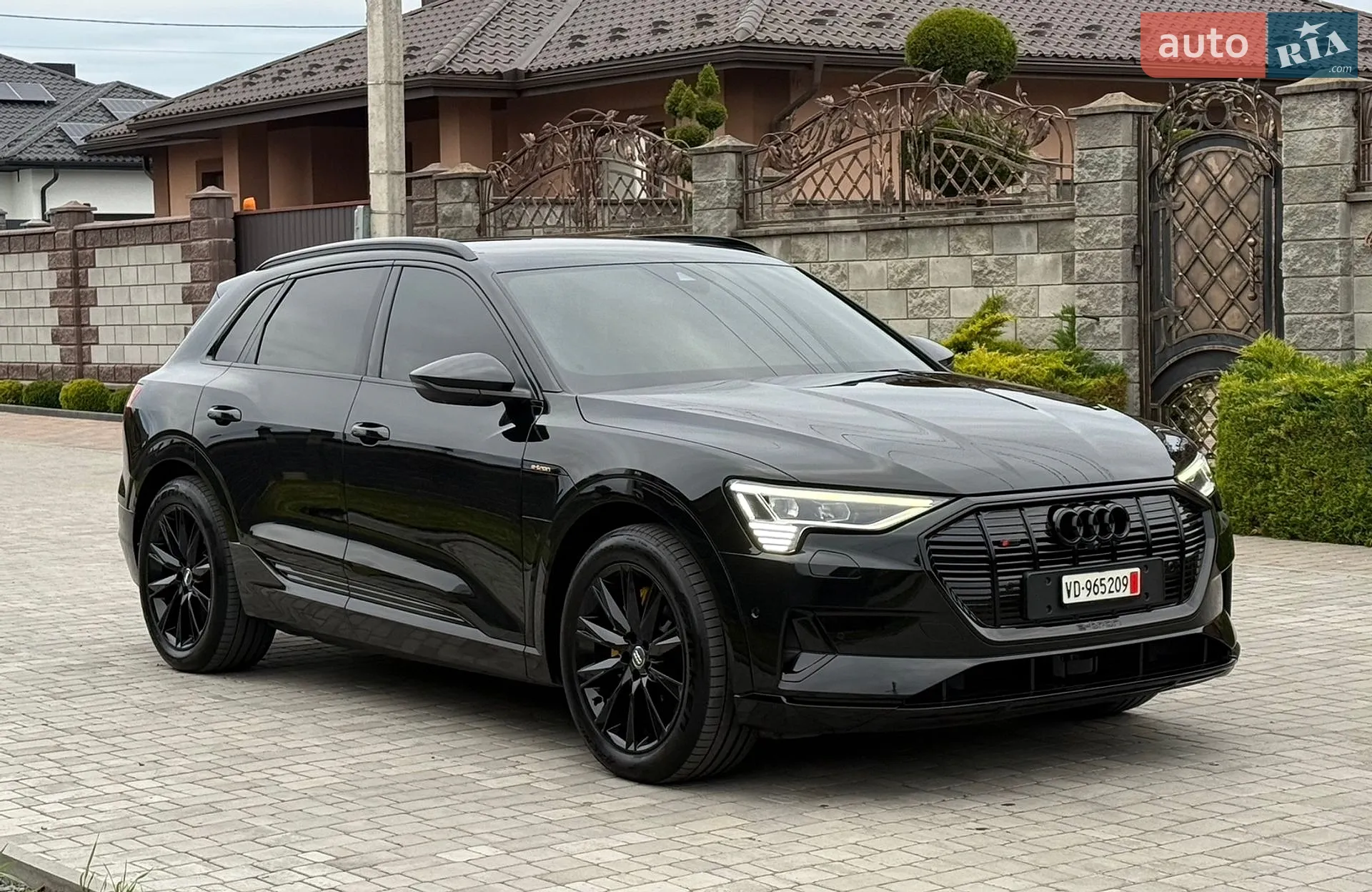 2019 Audi e-tron - мініатюра 6