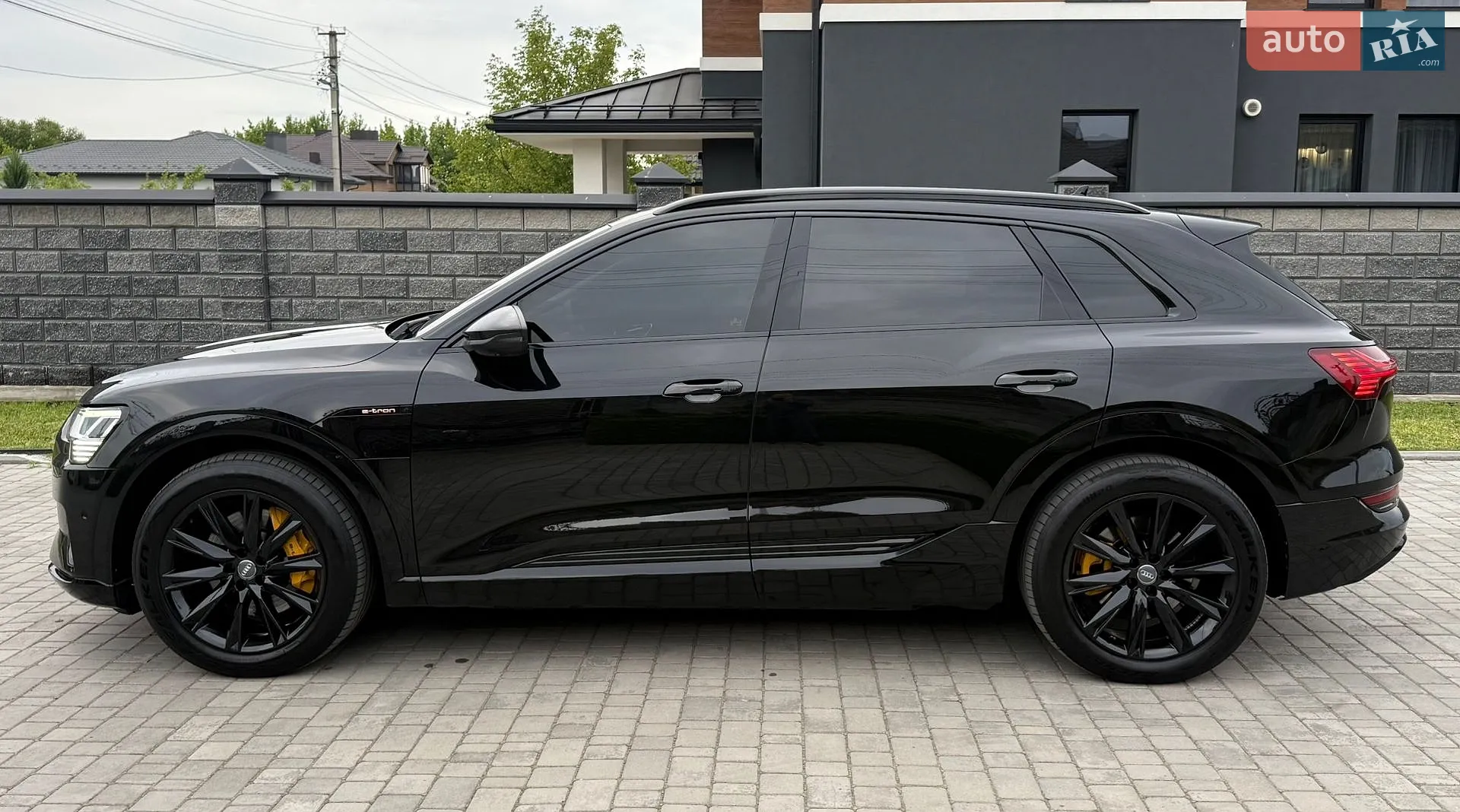 2019 Audi e-tron - мініатюра 20