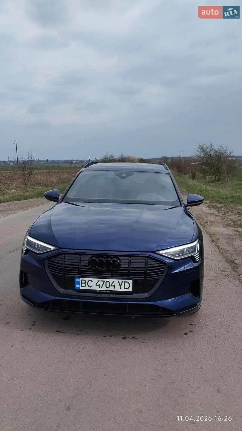2022 Audi e-tron - мініатюра 5
