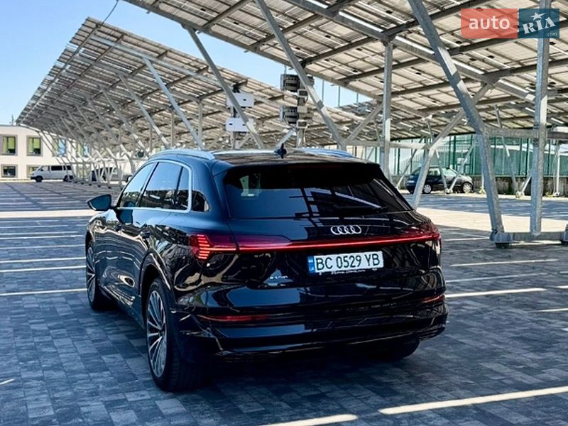 Внедорожник / Кроссовер Audi e-tron 2019 в Львове фото 10 Внедорожник / Кроссовер Audi e-tron 2019 в Львове