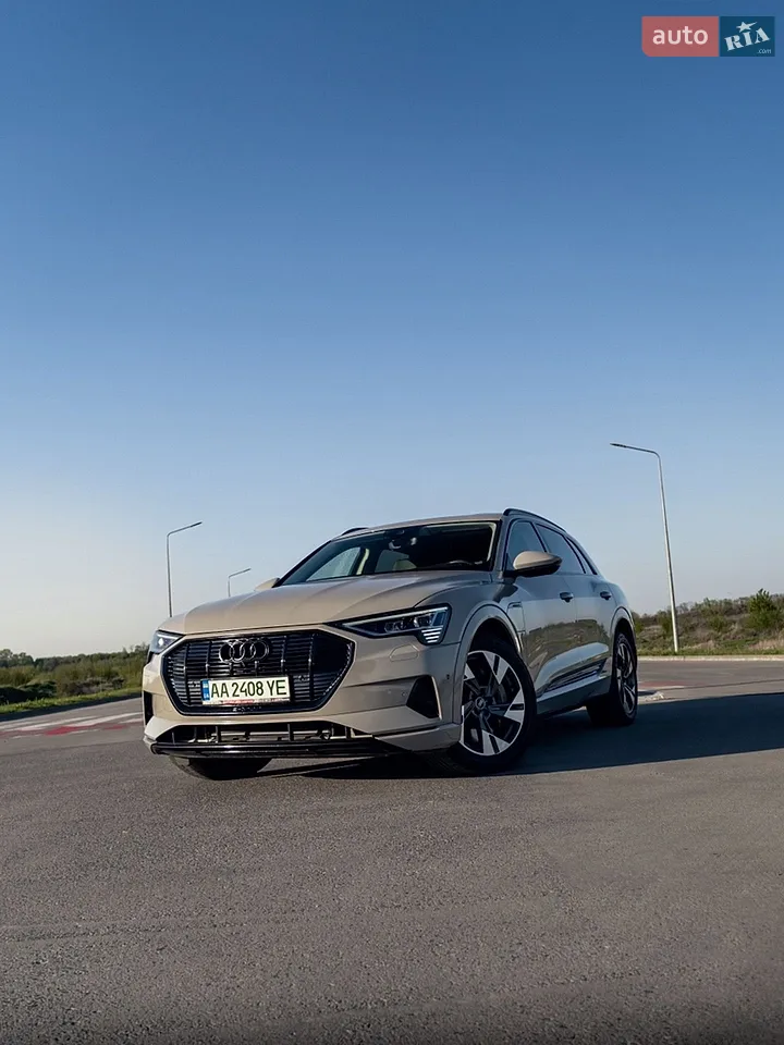 2021 Audi e-tron - мініатюра 23