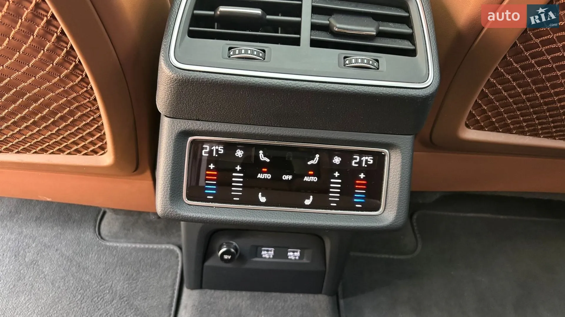 2019 Audi e-tron - мініатюра 18