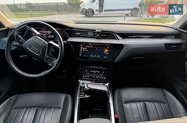 Внедорожник / Кроссовер Audi e-tron 2021 в Львове