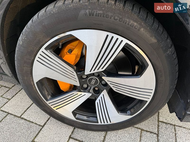 Внедорожник / Кроссовер Audi e-tron 2021 в Львове