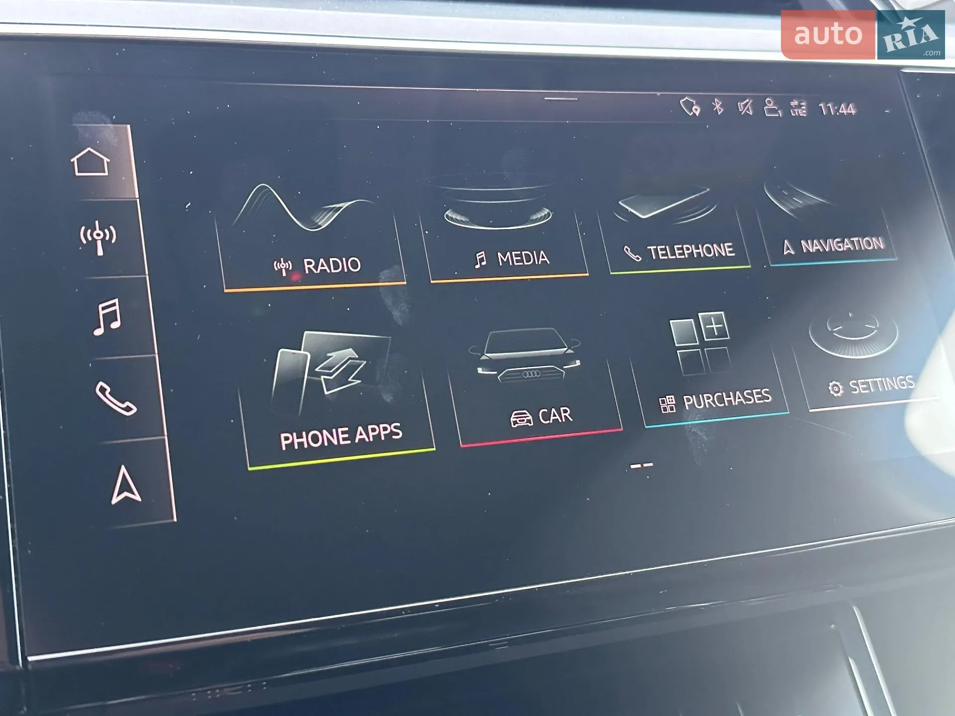 2020 Audi e-tron - мініатюра 24