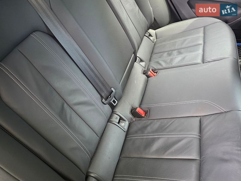Позашляховик / Кросовер Audi e-tron 2022 в Звягелі