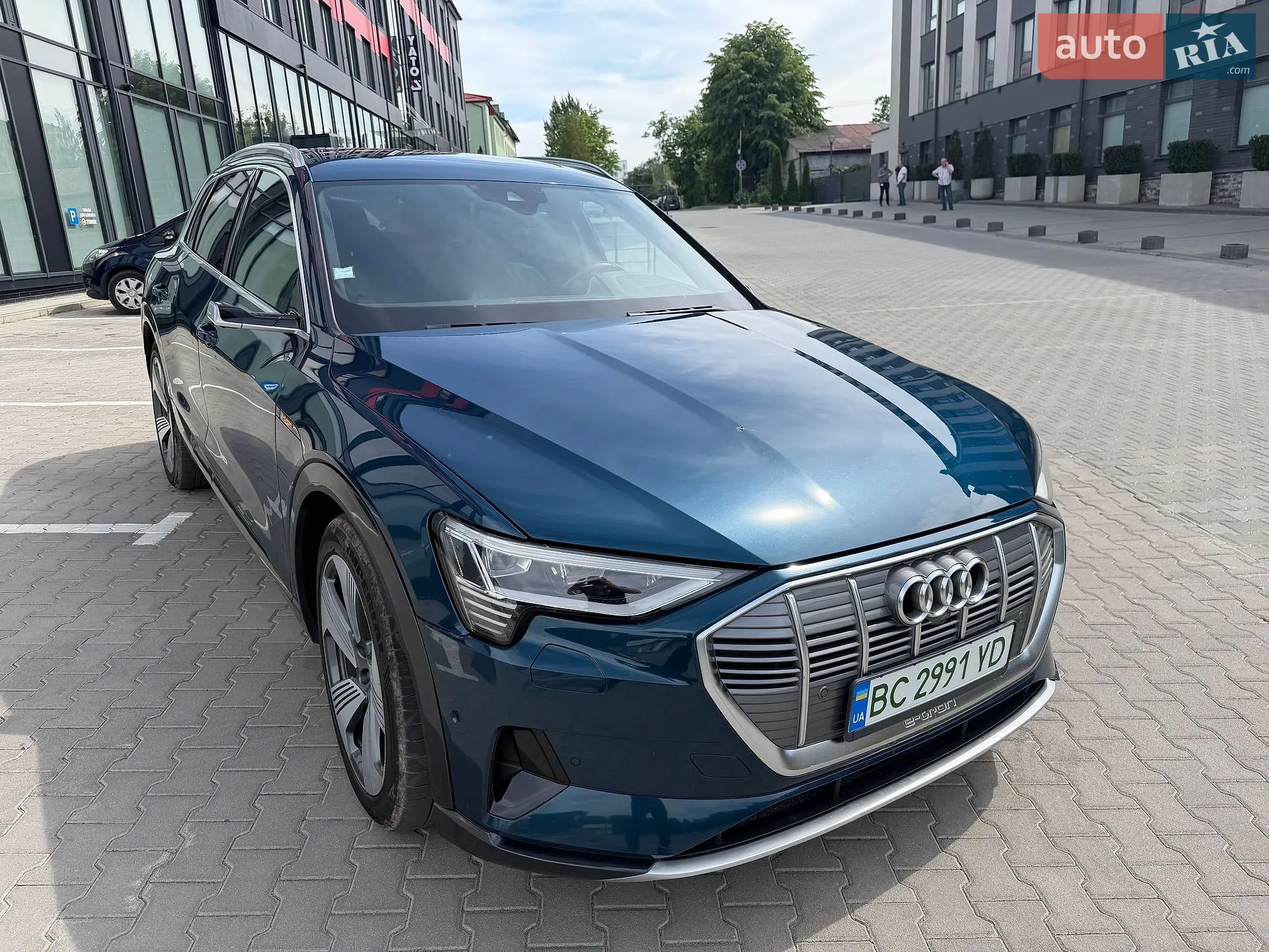 2019 Audi e-tron - мініатюра 3