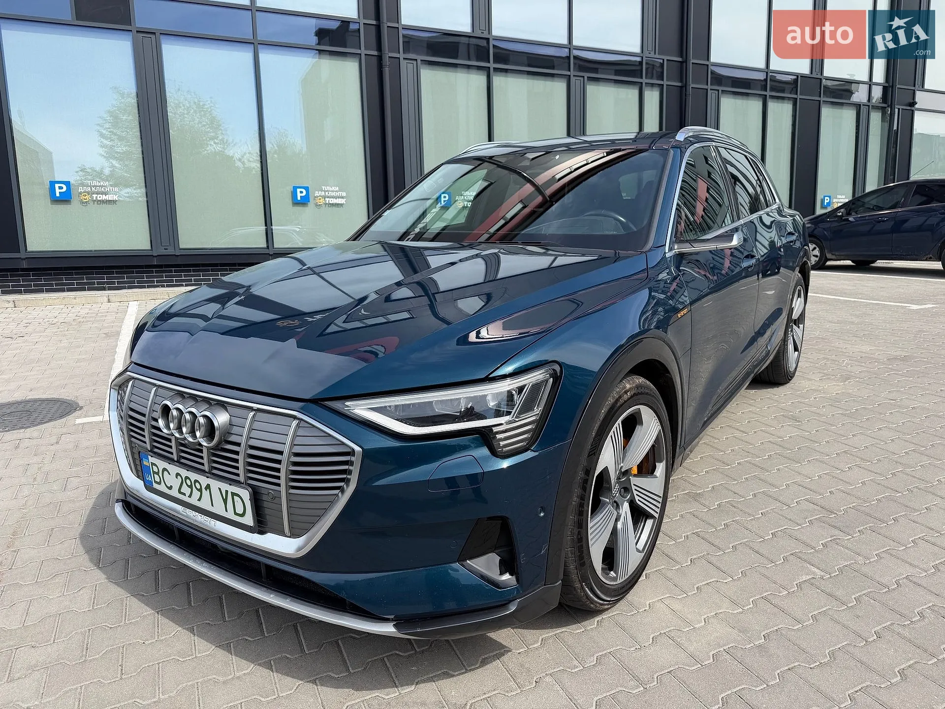 2019 Audi e-tron - фото 1
