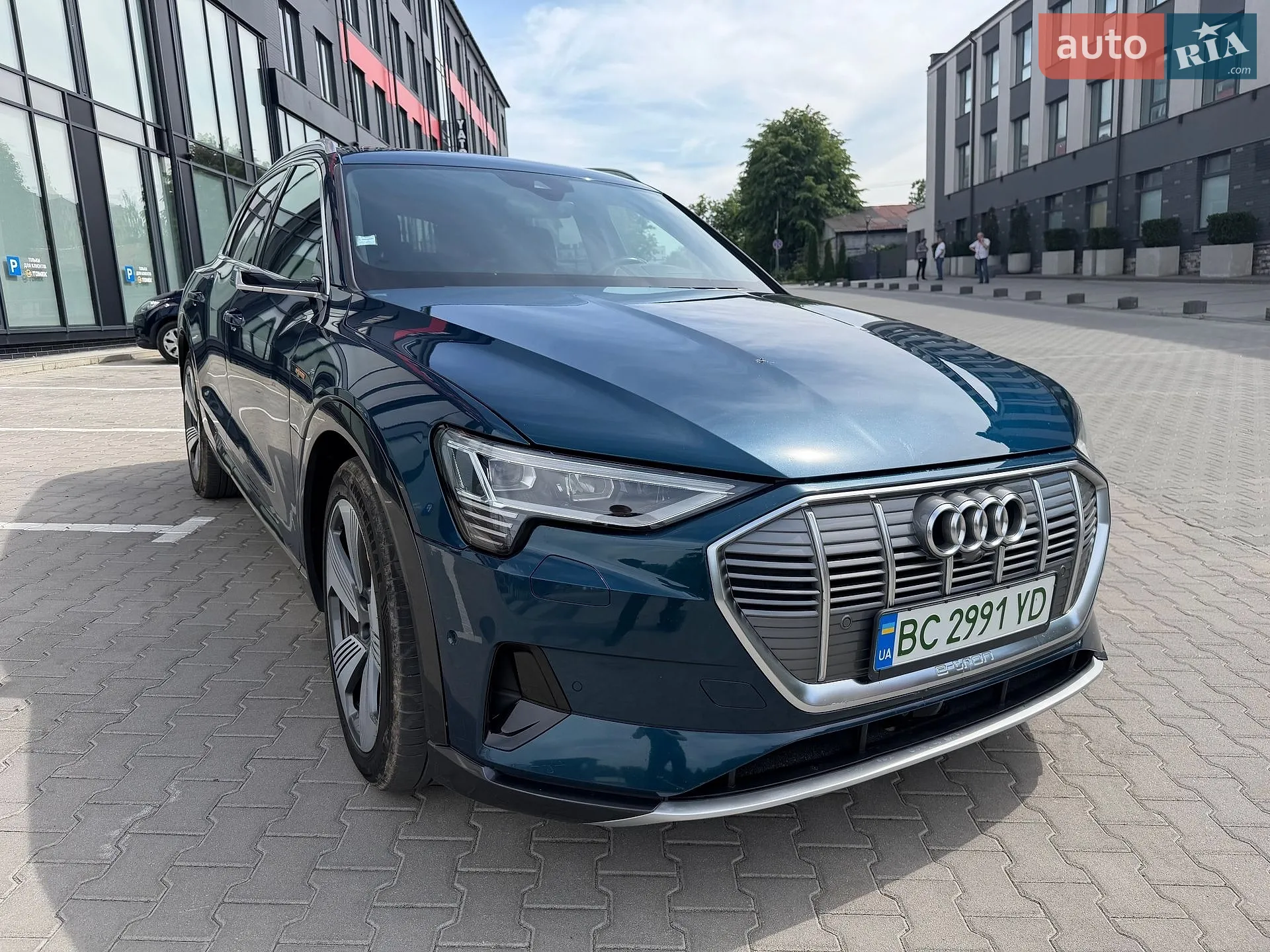 2019 Audi e-tron - мініатюра 4