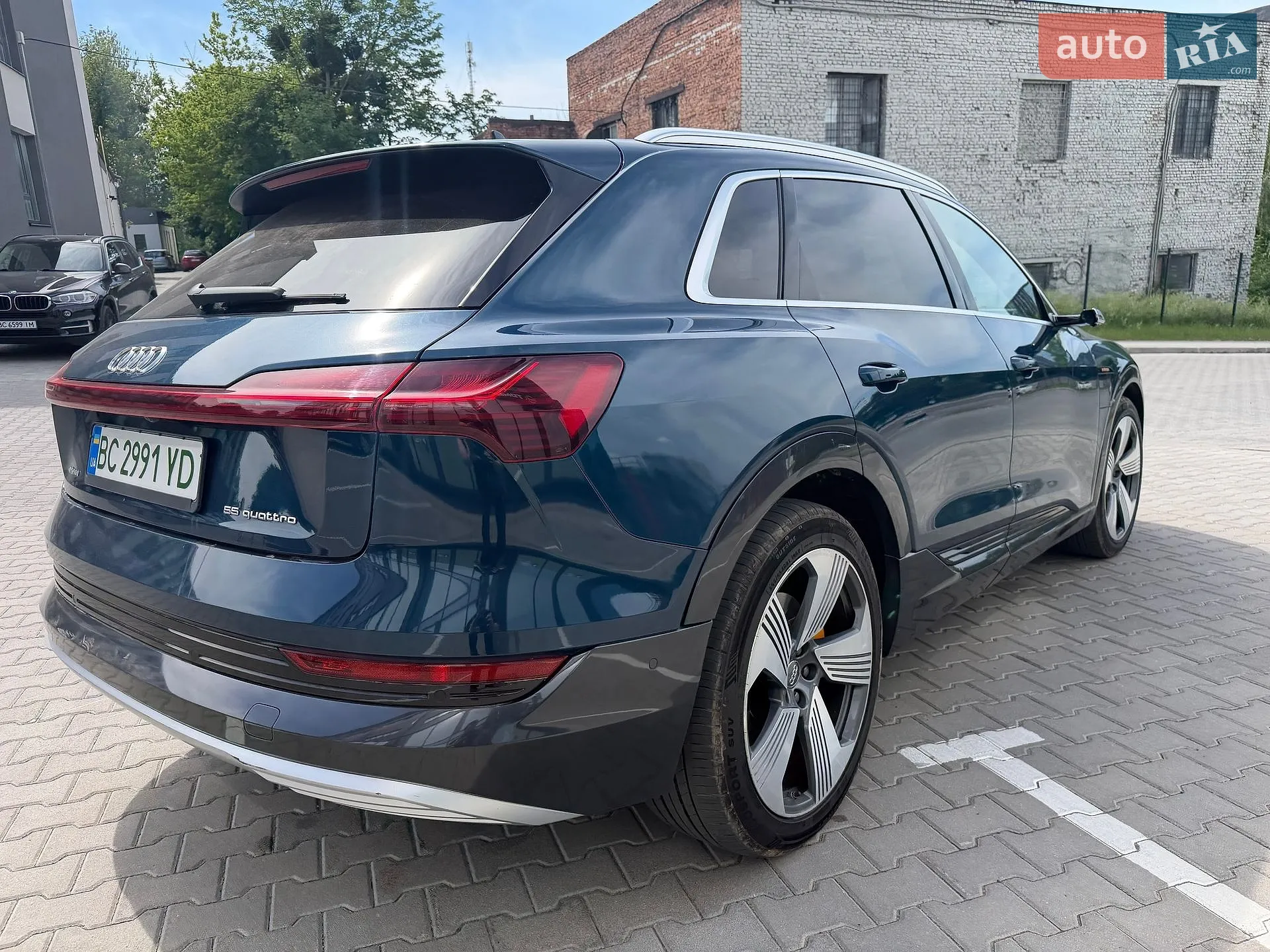 2019 Audi e-tron - мініатюра 7