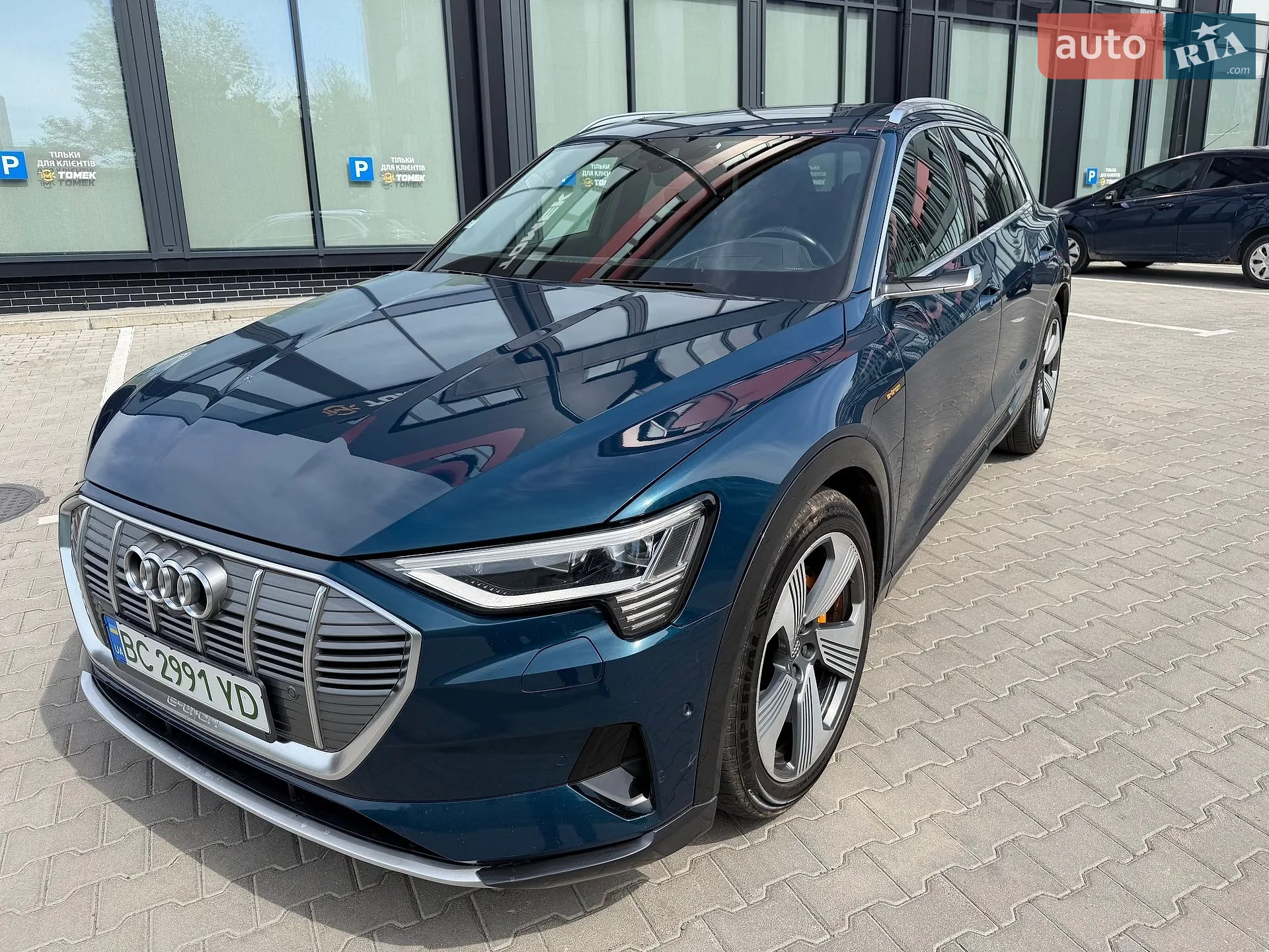 2019 Audi e-tron - мініатюра 14