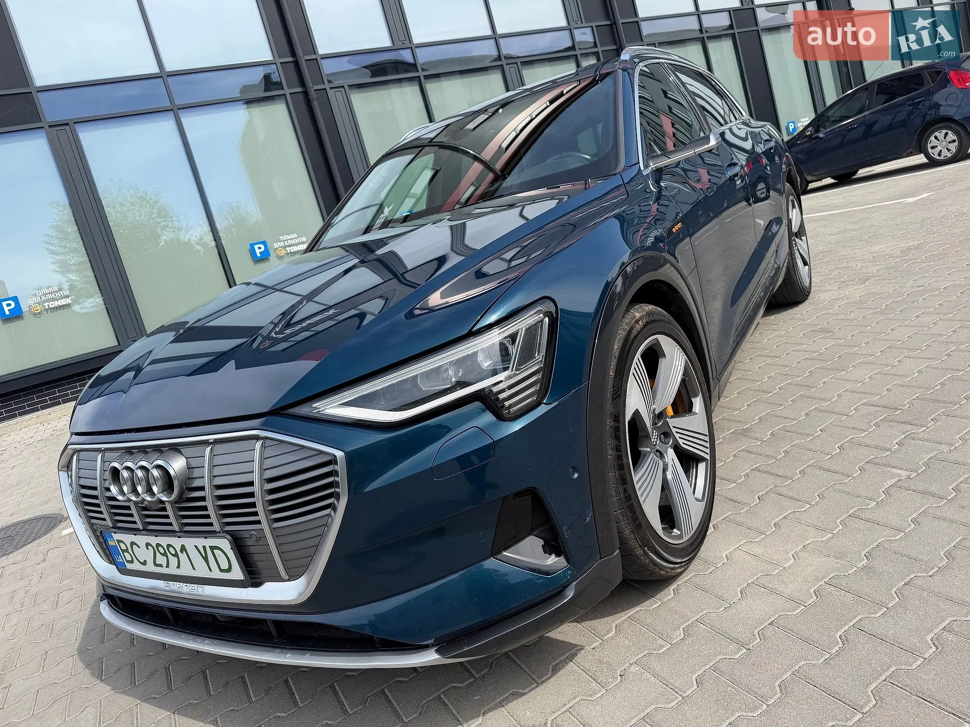 2019 Audi e-tron - мініатюра 16