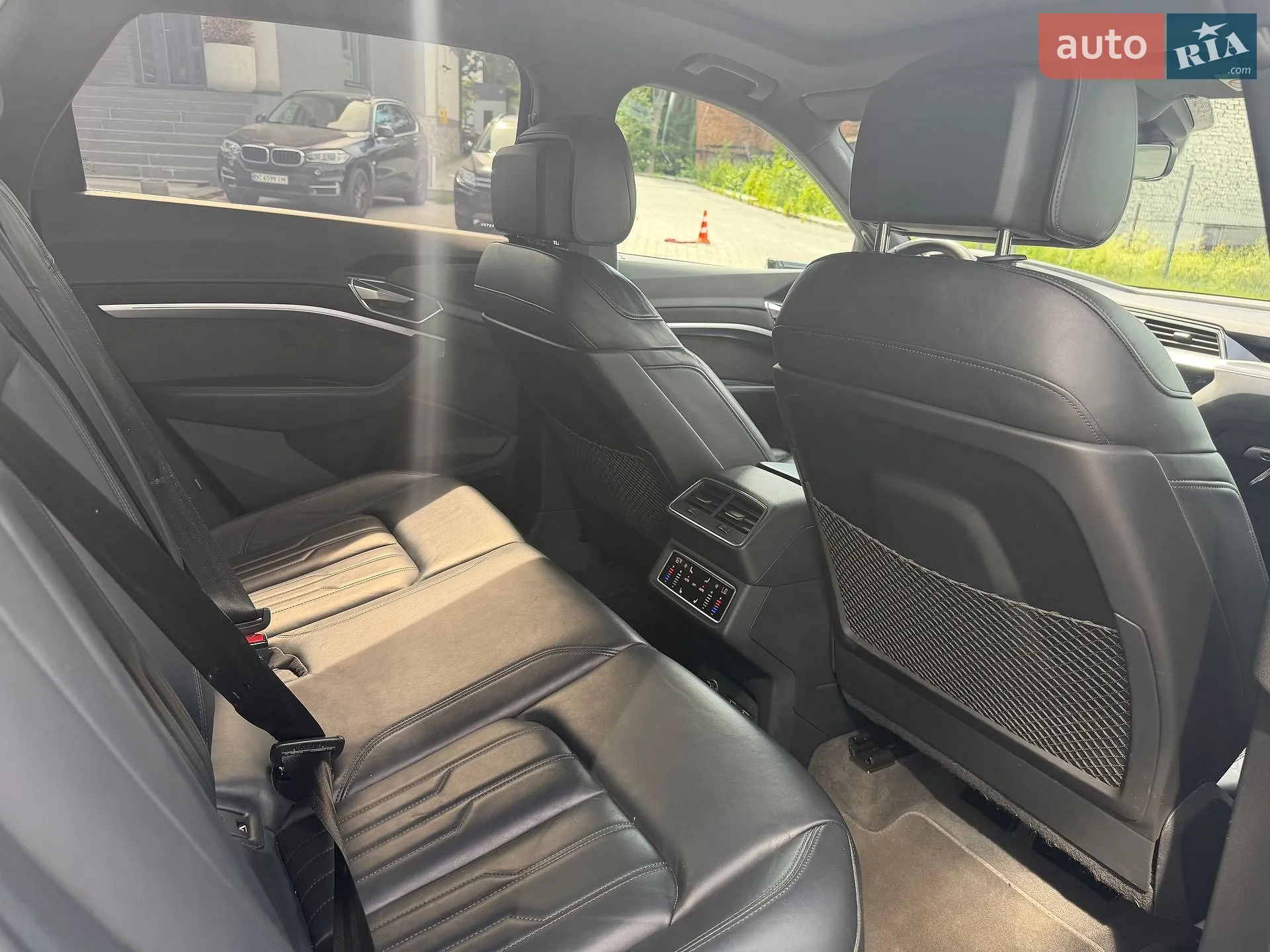 2019 Audi e-tron - мініатюра 43