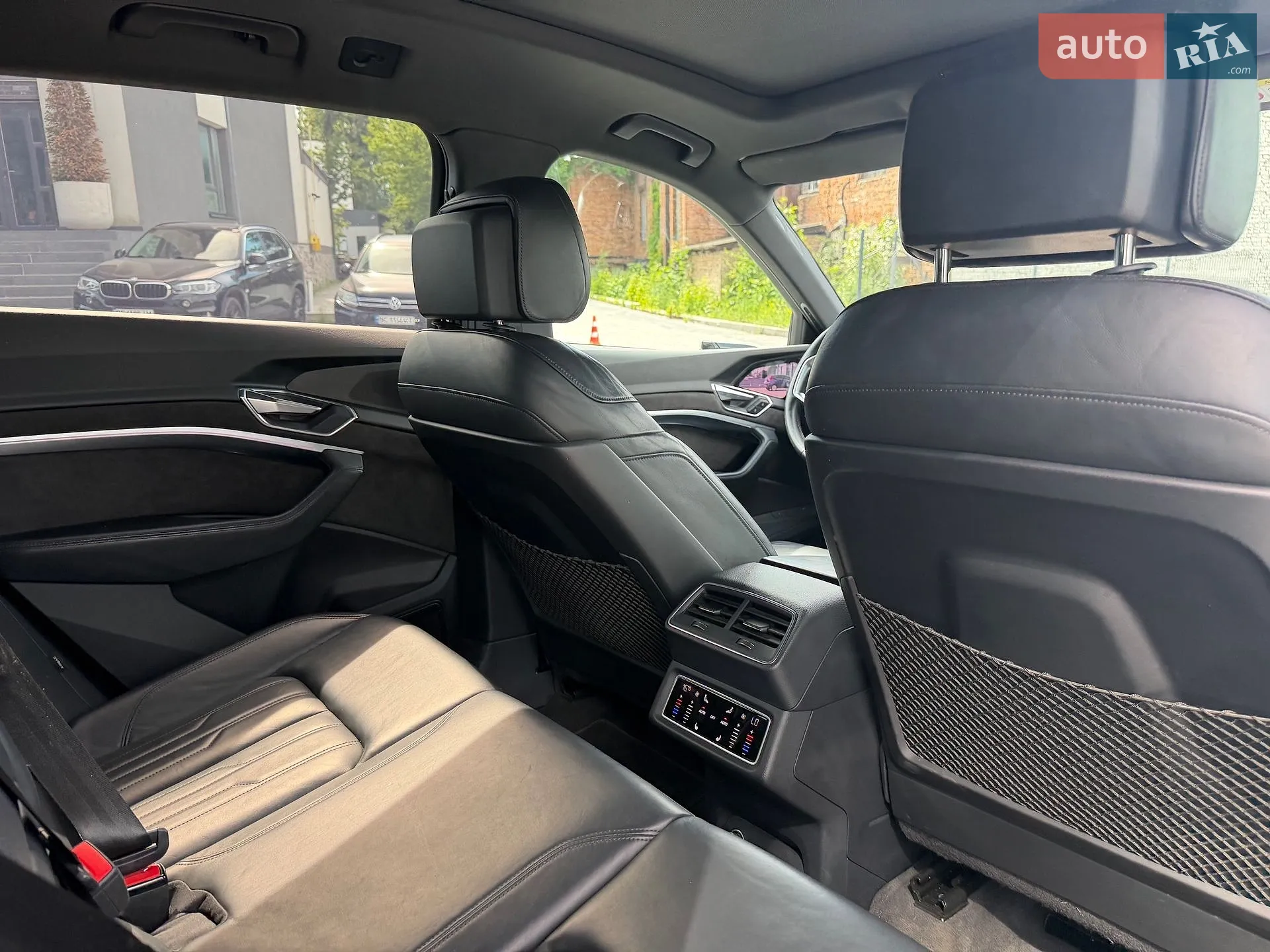 2019 Audi e-tron - мініатюра 44